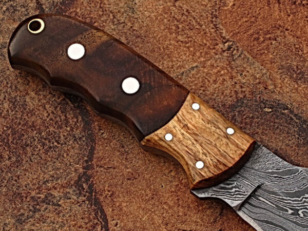 White Deer Rosewood & Olive-Wood Classic Damascus Skinner Limited Edition