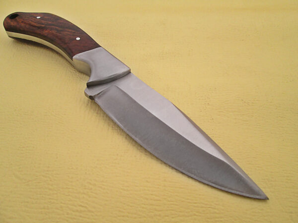 Case of 6pcs WHITE DEER Full Tang J2 Steel Tactical Knife Walnut Grip Drop Point